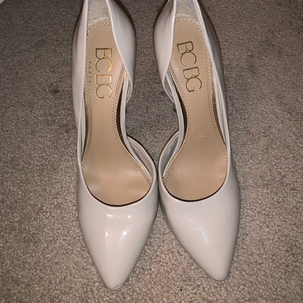 BCBG Nude Pumps